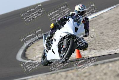 media/Nov-01-2025-TrackDaz (Sat) [[2b4d5192bc]]/B Group/1220pm (Turn 2 Outside)/